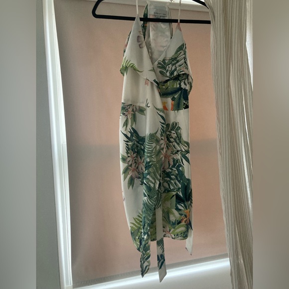 Adelyn Rae White Tropical Wrap Dress - Picture 7 of 14